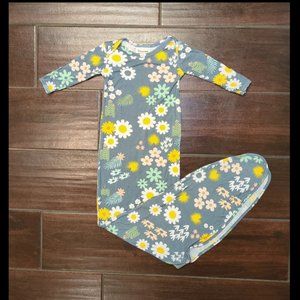 Newborn One Size 0/3m Blue Daisy Bamboo Baby Gown Baby Gift Set